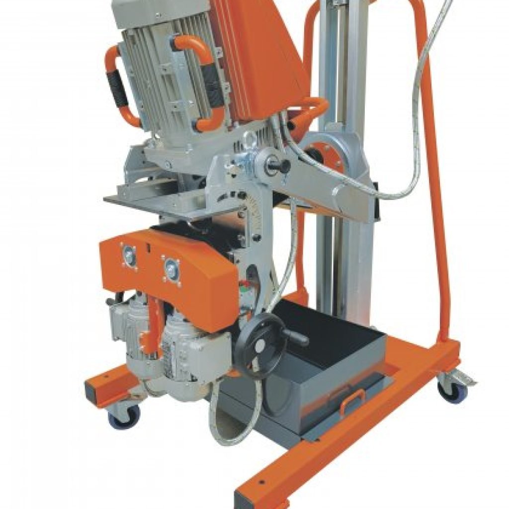 __1586854194_UZ50-TRIUMPH-1940-01-2020-